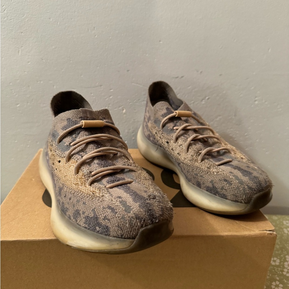 Yeezy boost 380